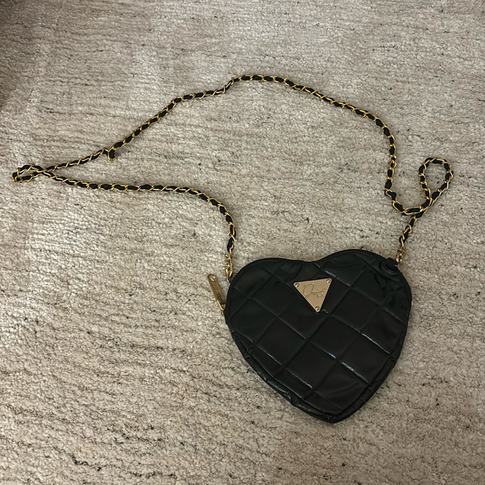 Le sportsac joyrich heart crossbody